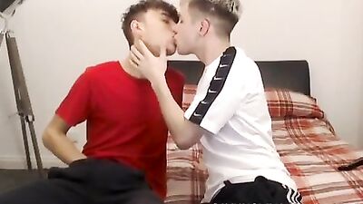The Beeping Dick Gay Webcam Show - Boys Porn Complaints!