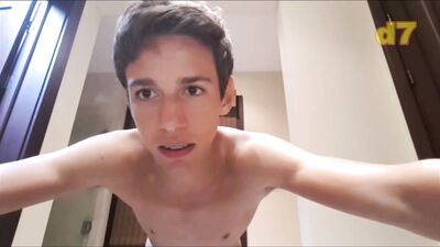 Blond Cam Web Boys Porn: Jaffreys Sexy Solo Blonds