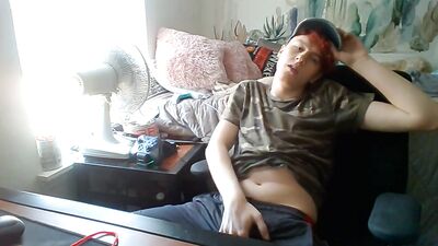 Red-haired boys solo wank and cumshot showdown!