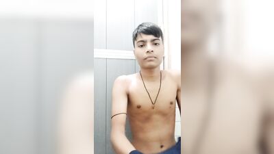 Gay armpit hair remover: The ultimate solo experience?