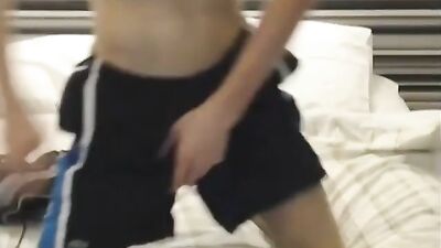 Big Cocks Web-Cam Revival: Wanking Huge Yummy Cocks!