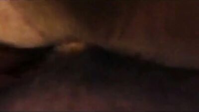 Gay Amateur Blows His Straight Friend At Toilet!