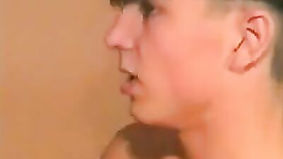 Old-school Bisexual Threesome - GAYTUBE 3 Boys doing 1 Girl