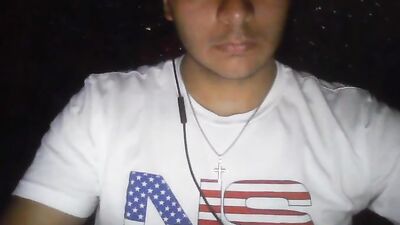 Solo Web-Cam Big Cocks: Bedtime Jackoff Fun!