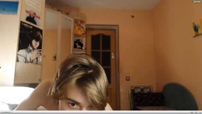 Dancing Nude Elf Kandi Ass: Amature Fun Solo #34;heart.#34; - Gay Porn Video!