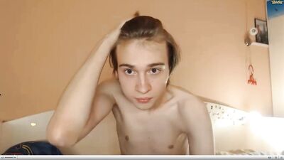 Dancing Nude Elf Kandi Ass: Amature Fun Solo #34;heart.#34; - Gay Porn Video!