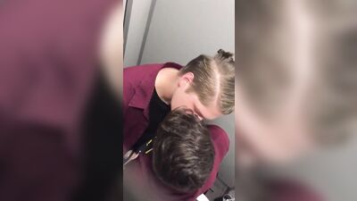 Young Cuties Sucking In The Shower - Spy Top-Knot Boys Porn