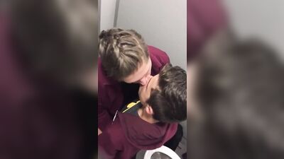 Young Cuties Sucking In The Shower - Spy Top-Knot Boys Porn