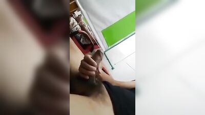 Hep Cums with Amateur Gay Tube Buddies in the Internet Cafe!