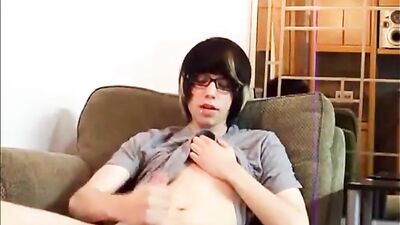 Emo Twink Porn Cums Gay Tube: Hardcore Anal Sex With Big Dicks!