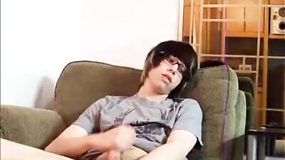 Emo Twink Porn Cums Gay Tube: Hardcore Anal Sex With Big Dicks!