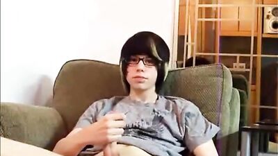 Emo Twink Porn Cums Gay Tube: Hardcore Anal Sex With Big Dicks!