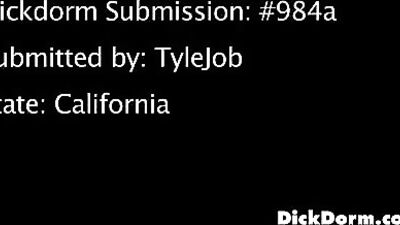 Blowing Straight Friends: Amateur Gay Frat Boys Sex Orgy on Tube!