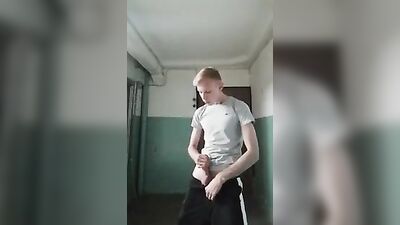 Young Blond Cumshot Jacking Off Porn Star!