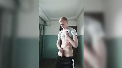 Young Blond Cumshot Jacking Off Porn Star!