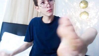 Gay Porn - Foot Worship, Cum & More with Sexy Nerds