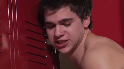 Gay Porn Training in Locker Room - Action with Guy Porn Tube!