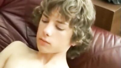 RUSSIAN VINTAGE GAY TUBE: ALEPO GREGORIEVs Hot Action!