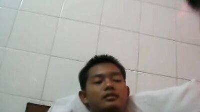 Gangbang And Shower Boys: Handjob and More Porn Cam!