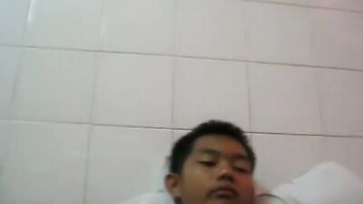 Gangbang And Shower Boys: Handjob and More Porn Cam!