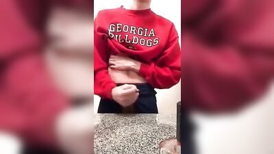 Gay Teen Porn Skinny Bulldogs Fan Jerks on Bathroom Counter!