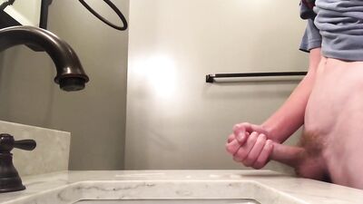 Gay Mess Makers: Sink Spillage Seduction