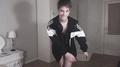 Michaellls Gay Porn Adventures - Solo Masturbation with Michael No2
