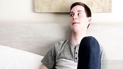 Young Bareback Twinks in Gay Porn Action