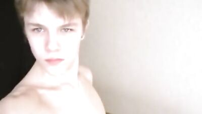 Blond Boy Porn Makes His Show - The Ultimate Gay XXX Experience