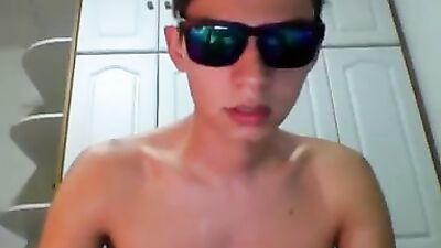 Gay Porn Cam: Big Boys Passion Unleashed!