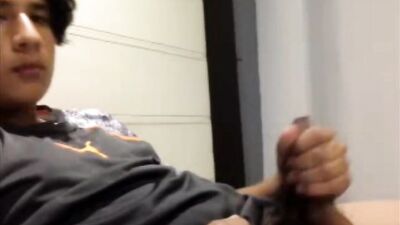 Black Maned Boys Porn - Wanks for the Cam: Amateur Handjob Gay Porn Adventures!