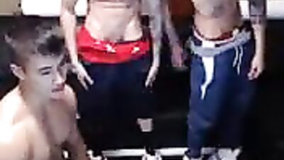 Webcam Muscle Men: Hardcore Amateur Fun