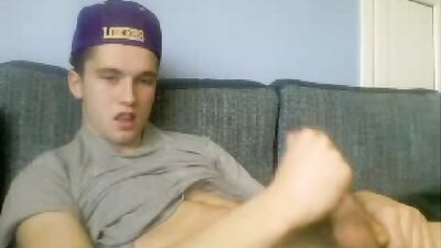 Straight Boys Porn Hottie Shoots Load on Stomach