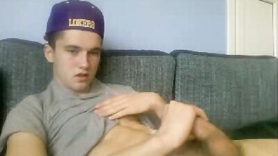 Straight Boys Porn Hottie Shoots Load on Stomach