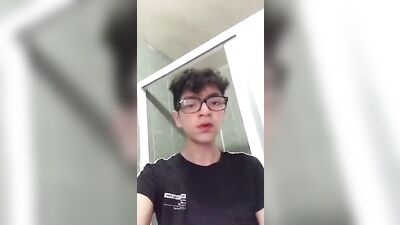 Young Cutie Dick Slappin: Amateur Big Cocks Fun Handjob Solo Voyeur