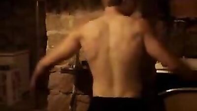 Muscle Worship: Sexy Boys Revealing Their Ripped Bodies!