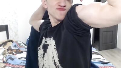 Muscle Worship - Skinny Boys Hardcore Workout!