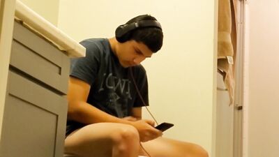 Morning cum on the toilet