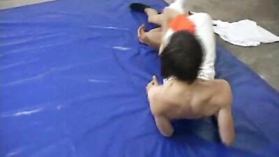 Fighting: The Rescue Service - Action Fetish Fun