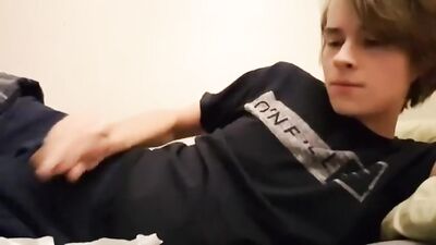 Young Cummer Shaggy Twink Boy - Amateur Jacking and Cumming