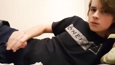 Young Cummer Shaggy Twink Boy - Amateur Jacking and Cumming