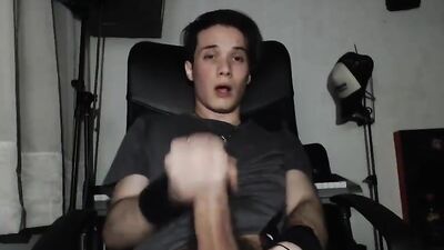 Sismo 1: Gay Porn Boys Wild Amateur Fucks!