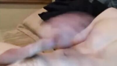 Gay Omegle Boys Porn: Selfies and Bedroom Antics!