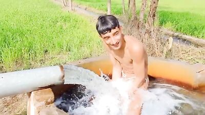 BIG BOUNCER BUCKS: SWEAT AND HEAVENLY DELIGHTS WITH DICK IN HAND!