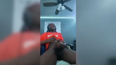 Black Gamer Cums Again with Twink Boyfriend in Hot Gay Porn Action!