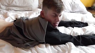 Gay UK Boys: Sexy Amateurs in Hot Gay Porn Videos