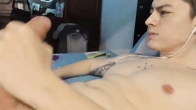 Big Cocks Amateur Web-Cam Boys Porn - No Cum Hes Got!