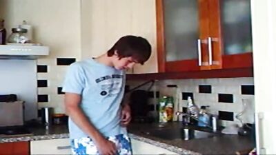 Gay Kitchen Twink Cum Shots: Amature Handjobs!
