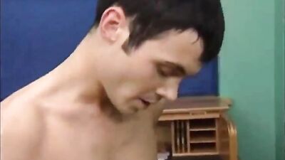 Gay Porn Two Good Friends Sex: Bareback Action Big Cocks!