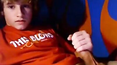 Boy Cum Squirts: Gay Teen Porn Explosion!